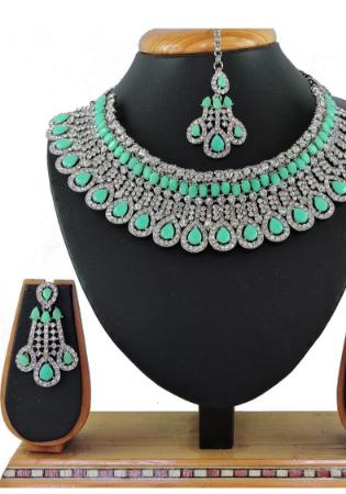 Picture of Good Looking Dark Sea Green Necklace Set