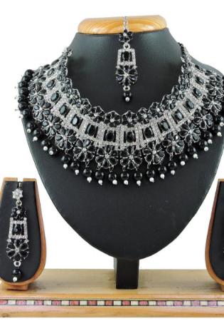 Picture of Lovely Black Necklace Set