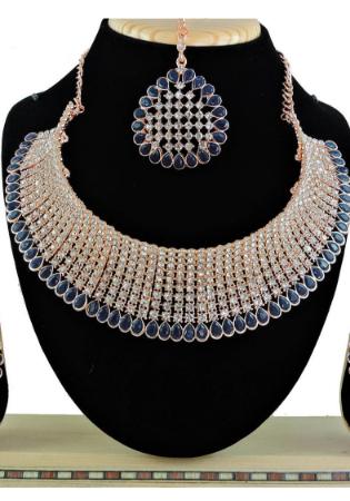 Picture of Elegant Dark Grey Necklace Set