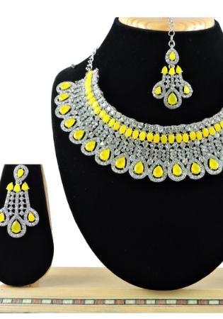 Picture of Ideal Golden Rod Necklace Set