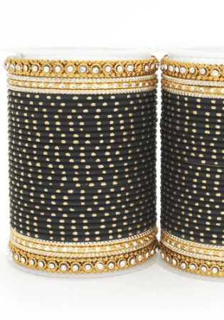 Picture of Comely Black Bangles