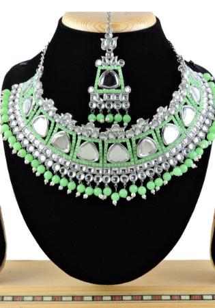 Picture of Alluring Medium Aqua Marine Necklace Set