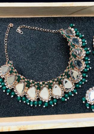 Picture of Beauteous Dim Gray Necklace Set