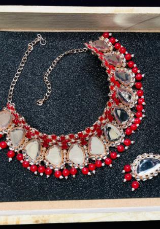 Picture of Admirable Crimson Necklace Set