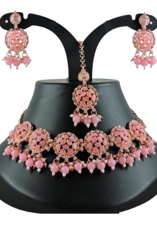 Picture of Grand Georgette Pink Necklace Set