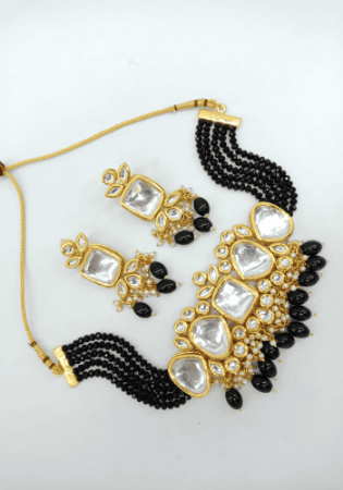 Picture of Exquisite Black Necklace Set