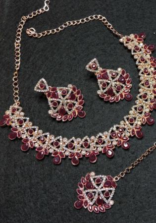 Picture of Magnificent Maroon Necklace Set