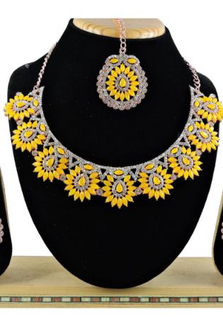 Picture of Sightly Yellow Necklace Set