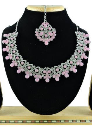 Picture of Magnificent Thistle Necklace Set