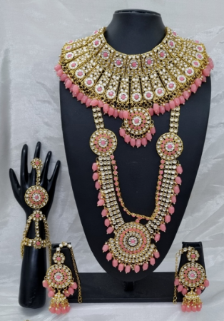 Picture of Resplendent Light Pink Necklace Set