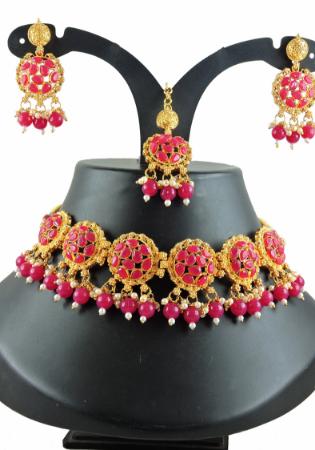 Picture of Charming Georgette Golden Necklace Set