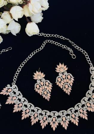 Picture of Fine Tan Necklace Set