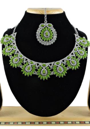 Picture of Ideal Dark Olive Green Necklace Set