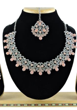 Picture of Beauteous Rosy Brown Necklace Set