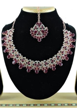 Picture of Pretty Maroon Necklace Set