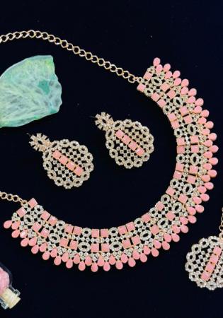 Picture of Pleasing Dark Salmon Necklace Set