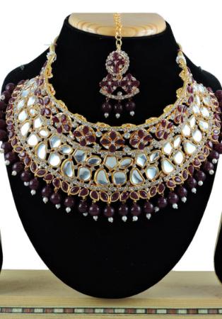 Picture of Alluring Maroon Necklace Set