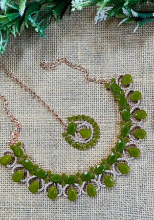 Picture of Admirable Olive Necklace Set