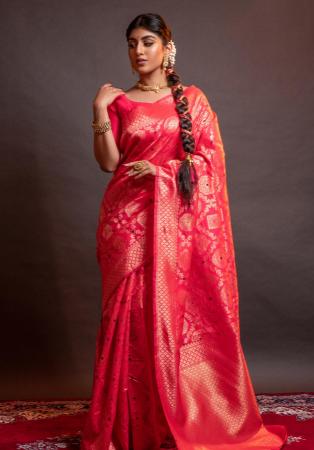 Picture of Stunning Silk Light Pink Saree