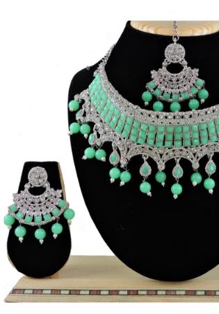 Picture of Exquisite Grey Necklace Set