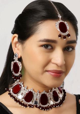 Picture of Stunning Maroon Necklace Set