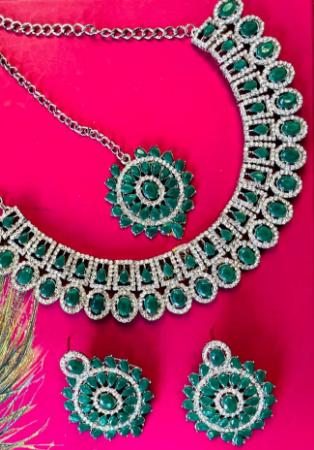 Picture of Beauteous Medium Sea Green Necklace Set