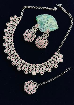 Picture of Admirable Pink Necklace Set