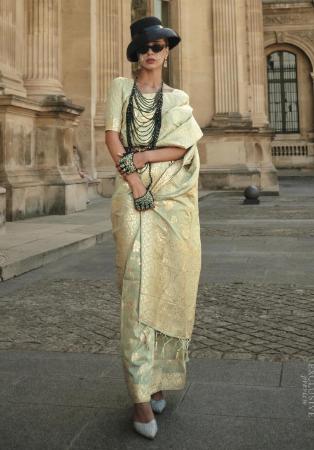 Picture of Nice Silk Tan Saree