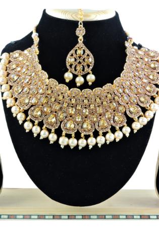 Picture of Excellent Dark Khaki Necklace Set