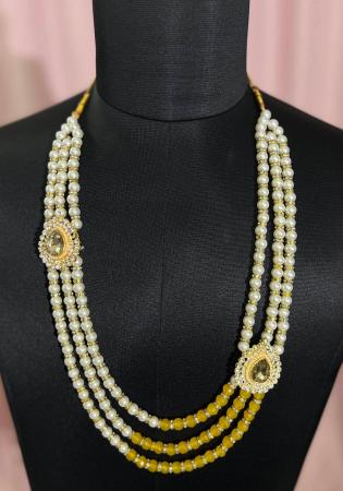 Picture of Graceful Off White Necklace Set