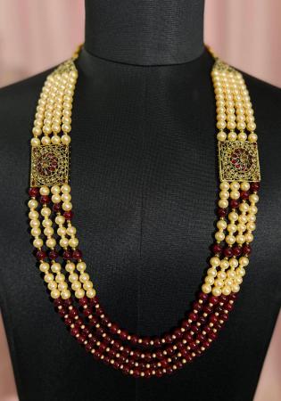 Picture of Splendid Tan Necklace Set