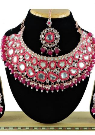 Picture of Resplendent Rosy Brown Necklace Set