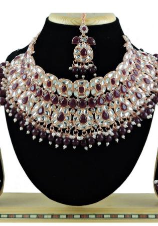 Picture of Good Looking Maroon Necklace Set