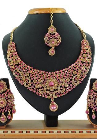 Picture of Magnificent Pink Necklace Set