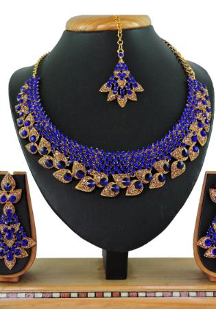 Picture of Beautiful Midnight Blue Necklace Set