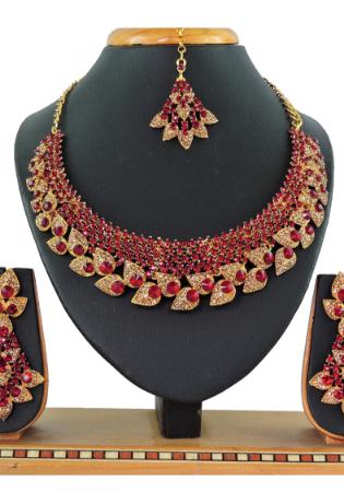 Picture of Admirable Maroon Necklace Set