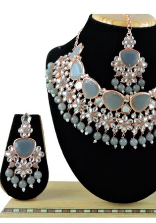 Picture of Exquisite Slate Grey Necklace Set