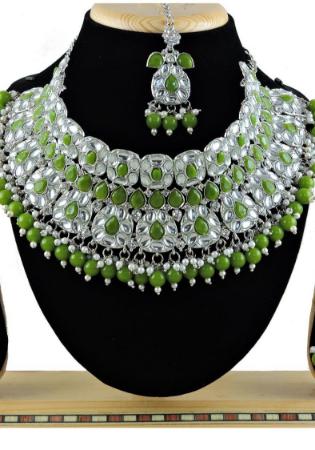 Picture of Magnificent Olive Drab Necklace Set