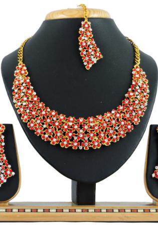 Picture of Good Looking Crimson Necklace Set