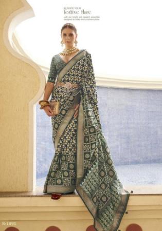 Picture of Fine Silk Dim Gray Saree