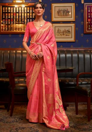 Picture of Beautiful Silk Salmon Saree