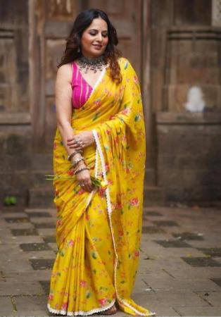 Picture of Lovely Linen Golden Saree