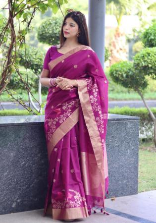 Picture of Statuesque Linen & Silk Orchid Saree