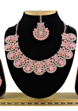 Picture of Graceful Pale Violet Red Necklace Set