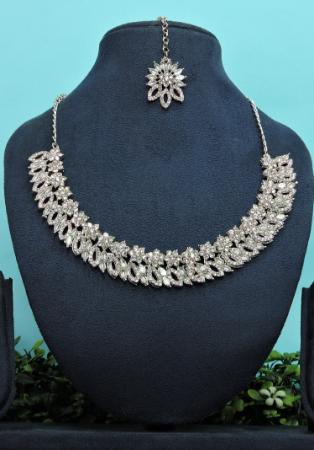 Picture of Delightful Dark Sea Green Necklace Set