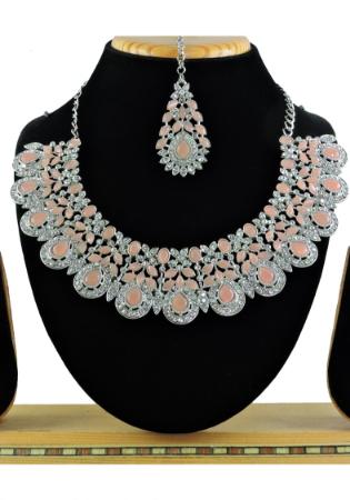 Picture of Fine Rosy Brown Necklace Set