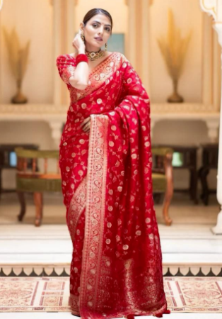 Picture of Exquisite Silk Crimson Saree