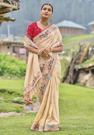 Picture of Enticing Silk Burly Wood Saree