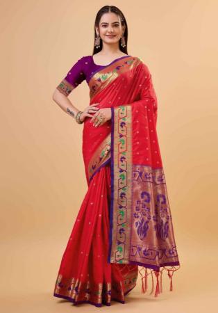 Picture of Excellent Silk Crimson Saree