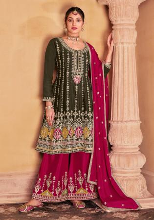 Picture of Ravishing Silk Black Straight Cut Salwar Kameez